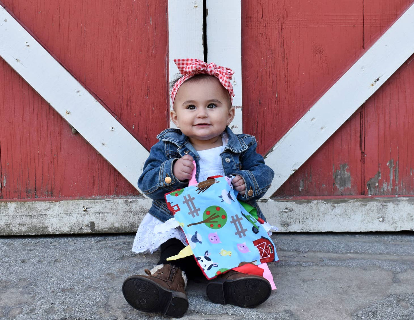 Farm Crinkle Square